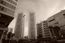 Image du Maroc Professionnelle de  Le Casablanca Twin Center est situé sur le Boulevard Zerktouni, ce quartier fait partie du centre moderne de la ville,  Samedi 10 Février 2007. (Photo / Abdeljalil Bounhar) 